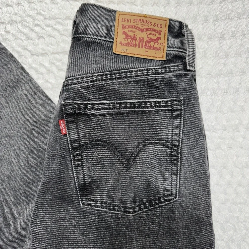 Levi's 501 Button Fly Jeans Women's 25x26 Black Grey Distressed Straight Red Tab